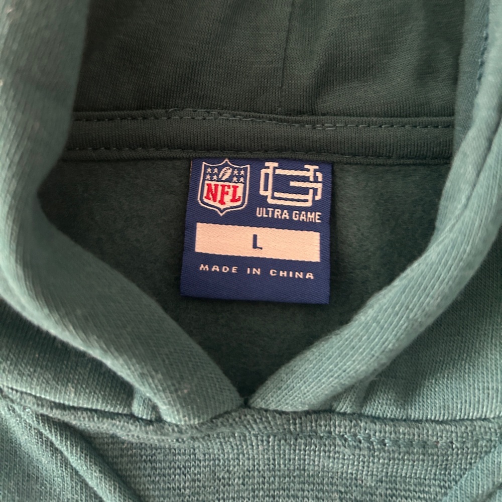 NFL Philadelphia Eagles Women’s Crop Hoodie, Rare, Official Ultra Game- NWT - Picture 5 of 7